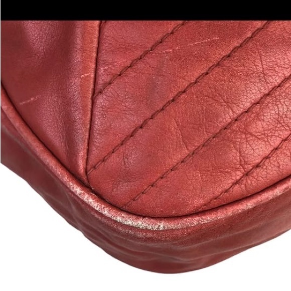 🔥🔥 EUC Red Fendi Bag Rare🔥🔥🔥 - Picture 7 of 14